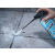 Application de 4Ice Blaster dans les fissures contre les punaises de lit