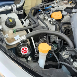 KUNA STOP Répulsif anti martres installé dans le compartiment moteur